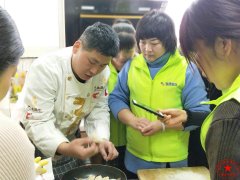 南陽月嫂泓德家政公司_月子餐培訓(xùn)
