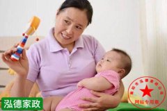 南陽月嫂泓德家政公司_肺炎患兒為什么會吐泡泡？