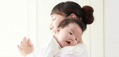 南陽月嫂泓德家政公司_新生兒護理應該注意什么
